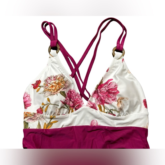 CUPSHE one piece romantic floral Tummy Control Swimsuit w cheeky fit bottom NWT - Picture 4 of 10